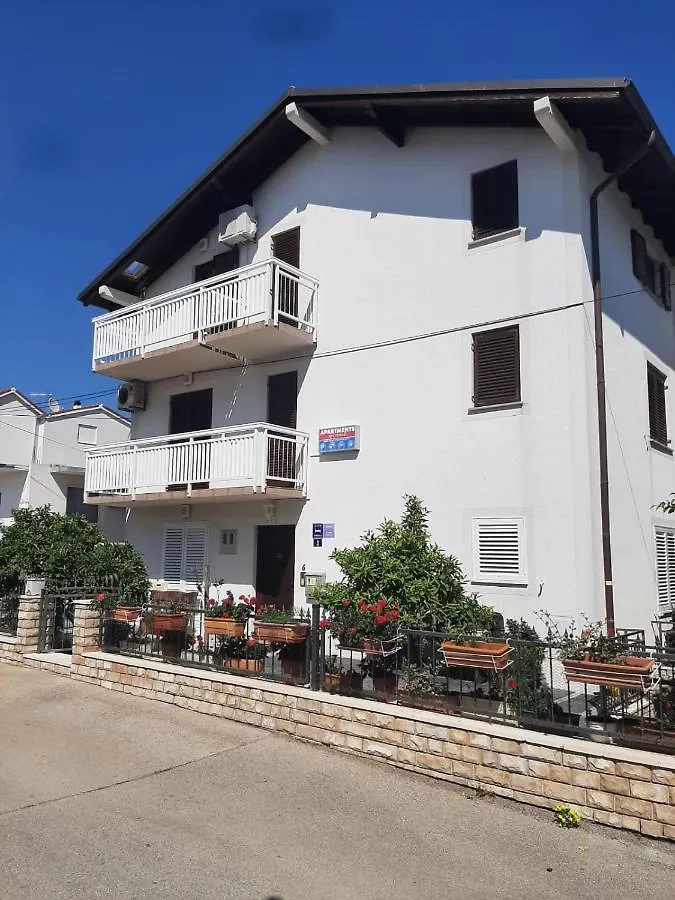Apartments With A Parking Space Mavarstica, Ciovo - 18882 Trogir 0*,